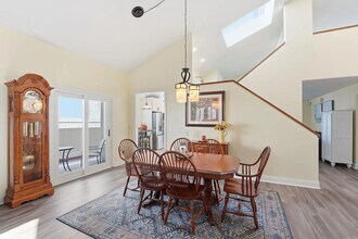 7773 Eagle Ridge Dr in San Diego, CA - Building Photo - Building Photo