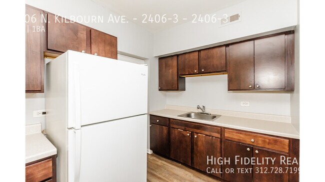 2406 N Kilbourn Ave in Chicago, IL - Building Photo - Building Photo