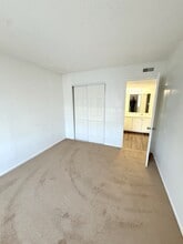 2539 N Alafaya Trail in Orlando, FL - Building Photo - Building Photo