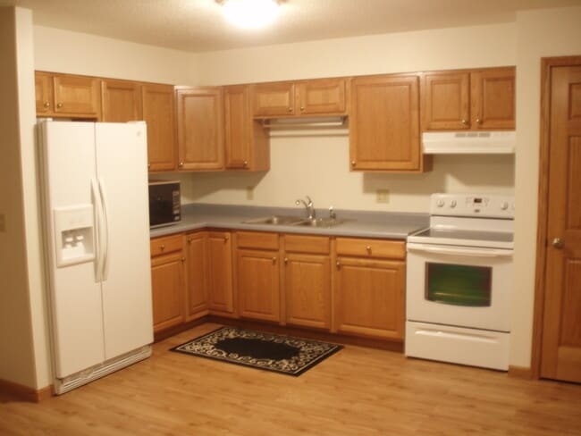 1012 10th Ave N, Unit 1012 in Onalaska, WI - Building Photo - Building Photo