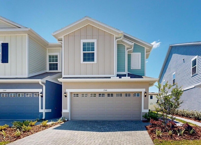 1350 Flatwood St in St. Cloud, FL - Building Photo