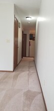 1527 Linda Dr in Cedar Falls, IA - Building Photo - Building Photo