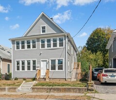 356 Beechmont Ave, Unit 356 in Bridgeport, CT - Building Photo