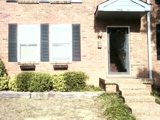 property at 5515 Country Dr