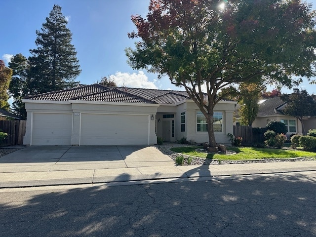 10707 Fire Island Cir in Stockton, CA - Building Photo