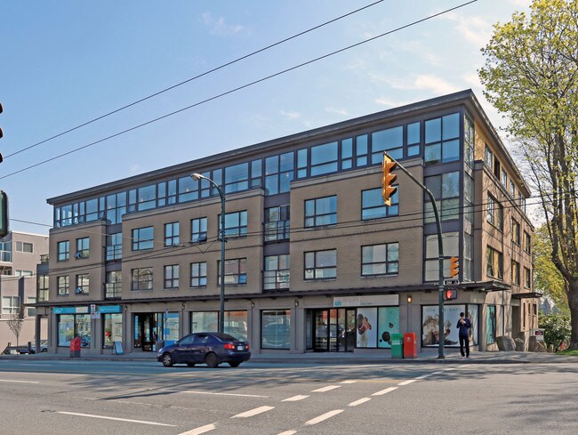 The Crescent In Shaughnessy in Vancouver, BC - Building Photo - Building Photo