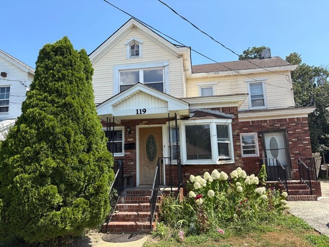 property at 119 7th Ave