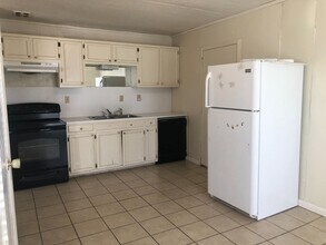 2589 Eastgate Dr in Baton Rouge, LA - Building Photo - Building Photo