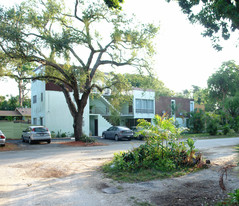 1313 SW 8th Ct Apartments