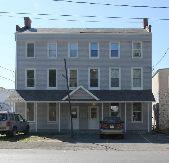 525-527 Pine St in Williamsport, PA - Foto de edificio - Building Photo