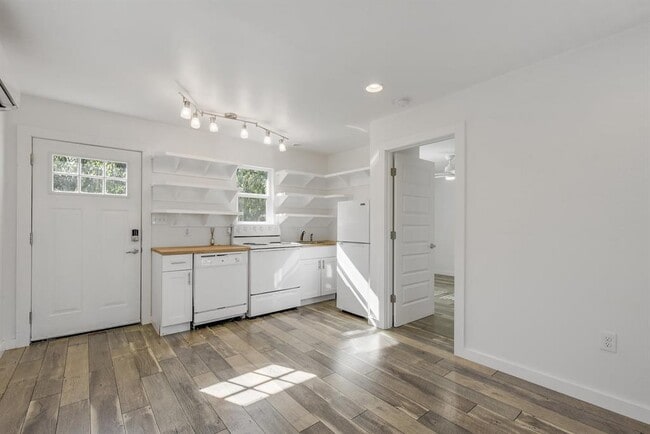 property at 4805 Brighton Rd