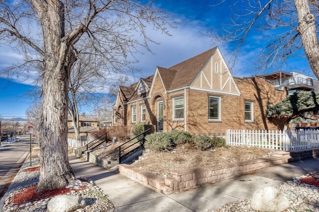 property at 945 E Virginia Ave