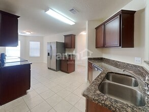 22422 Bauer Canyon Dr in Hockley, TX - Building Photo - Building Photo