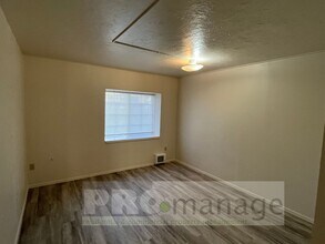 596 N Blvd-Unit -596 in Idaho Falls, ID - Building Photo - Building Photo
