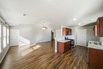 10710 N 146th E Ave in Owasso, OK - Building Photo - Building Photo