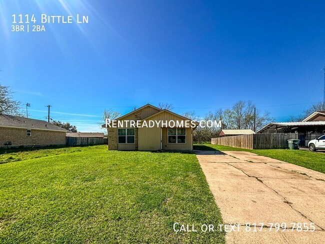 1114 Bittle Ln in Bryan, TX - Foto de edificio - Building Photo
