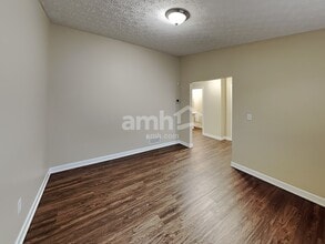 520 Stone Shadow Dr in Blacklick, OH - Foto de edificio - Building Photo