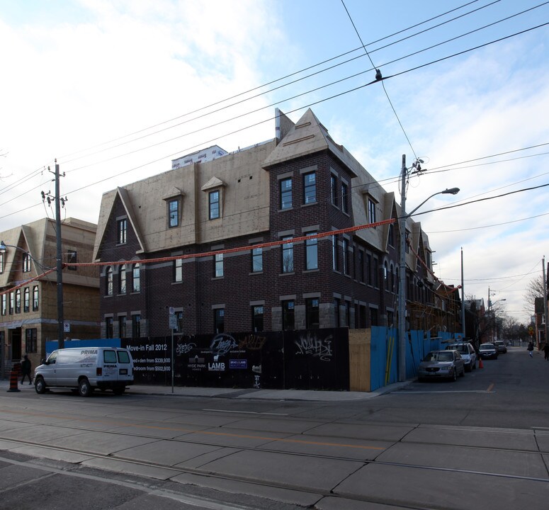 Riverside Towns in Toronto, ON - Building Photo