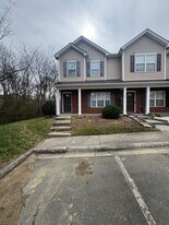 3558 Calpella Ct in Charlotte, NC - Building Photo