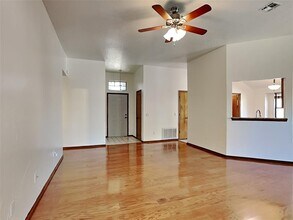 3608 Teresa Dr in Moore, OK - Building Photo - Building Photo