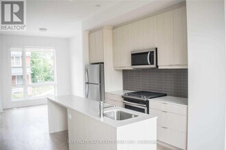 28 Perth Ave in Toronto, ON - Building Photo - Building Photo