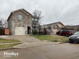 664 River Garden Dr in Fort Worth, TX - Building Photo