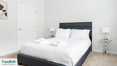 702 US-80 in Bloomingdale, GA - Building Photo - Building Photo