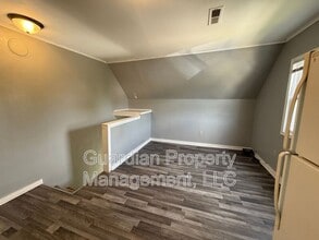 409.5 E 3rd St in Maryville, MO - Building Photo - Building Photo