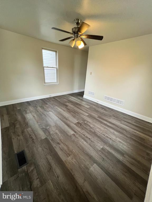 85 E Barber Ave Rentals in Woodbury, NJ