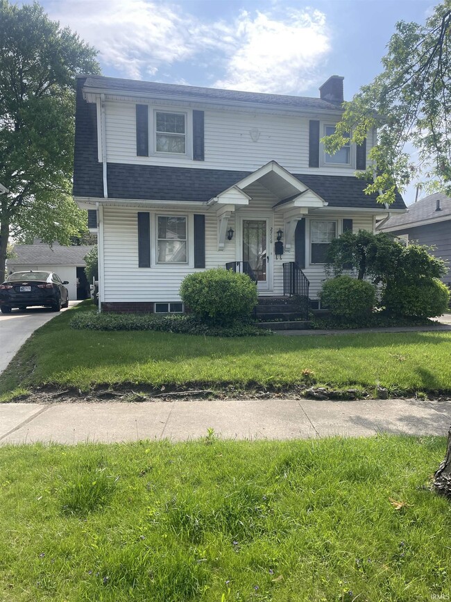 property at 2716 Buena Vista Dr