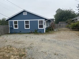 1671 Old Arcata Rd in Bayside, CA - Building Photo