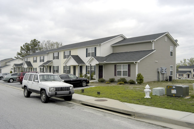 Bldg 2 in Conyers, GA - Foto de edificio - Building Photo