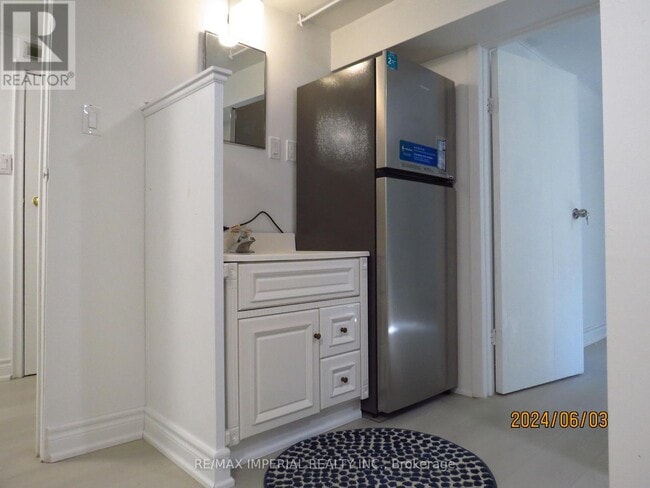 property at 47 Kempsell Crescent