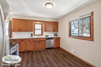 3946 Xenia Ave N in Minneapolis, MN - Building Photo - Building Photo