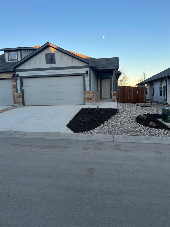 property at 442 Parkline Dr