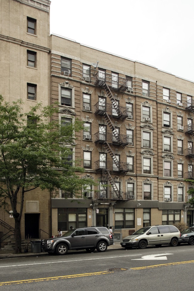 West 135th Street Apartments in New York, NY - Building Photo - Building Photo