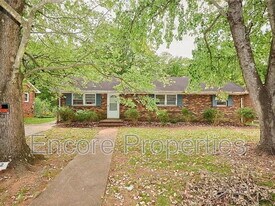 1502 Larson St in Greensboro, NC - Building Photo