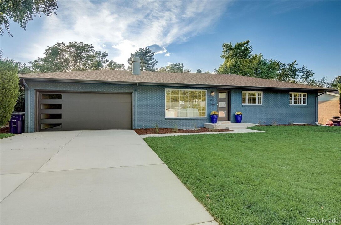 3551 S Grape St in Denver, CO - Building Photo