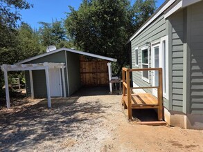 4137 Alpine Blvd in Alpine, CA - Building Photo - Building Photo