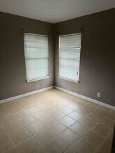 1822 Kendalia Ave in San Antonio, TX - Building Photo - Building Photo