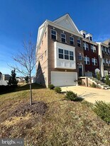 5835 Kate Chopin Pl in Waldorf, MD - Building Photo