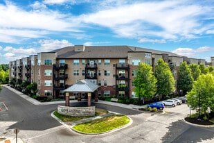 The Legends at Silver Lake in St. Anthony, MN - Building Photo