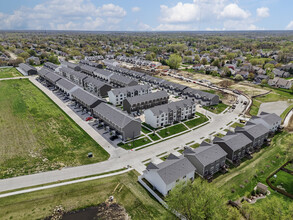 Birchwood Grove in Davenport, IA - Foto de edificio - Building Photo