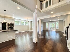 13257 SW Maplecrest Ct in Tigard, OR - Building Photo - Building Photo
