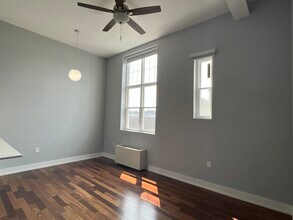 450 7th St, Unit 3E in Hoboken, NJ - Foto de edificio - Building Photo