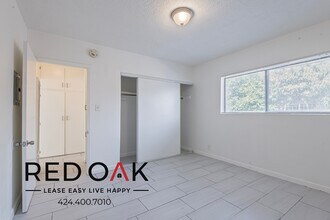 8118 Western Ave in Los Angeles, CA - Building Photo - Building Photo