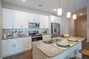 Waterleaf at Neely Ferry in Simpsonville, SC - Building Photo