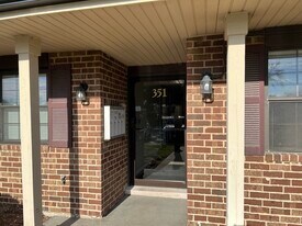 351 S Whispering Hills Dr