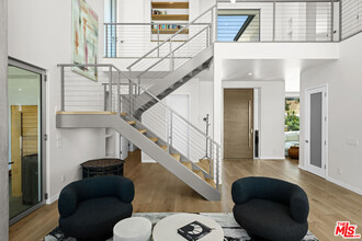 33303 Hassted Dr in Malibu, CA - Building Photo - Building Photo