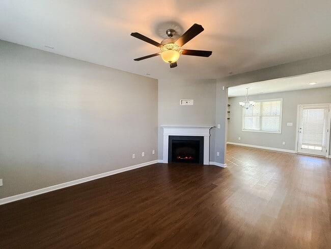 268 Chatfield Dr. in Raeford, NC - Building Photo - Building Photo